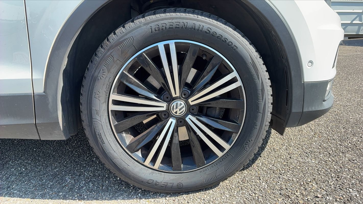 Volkswagen Tiguan - Photo 17
