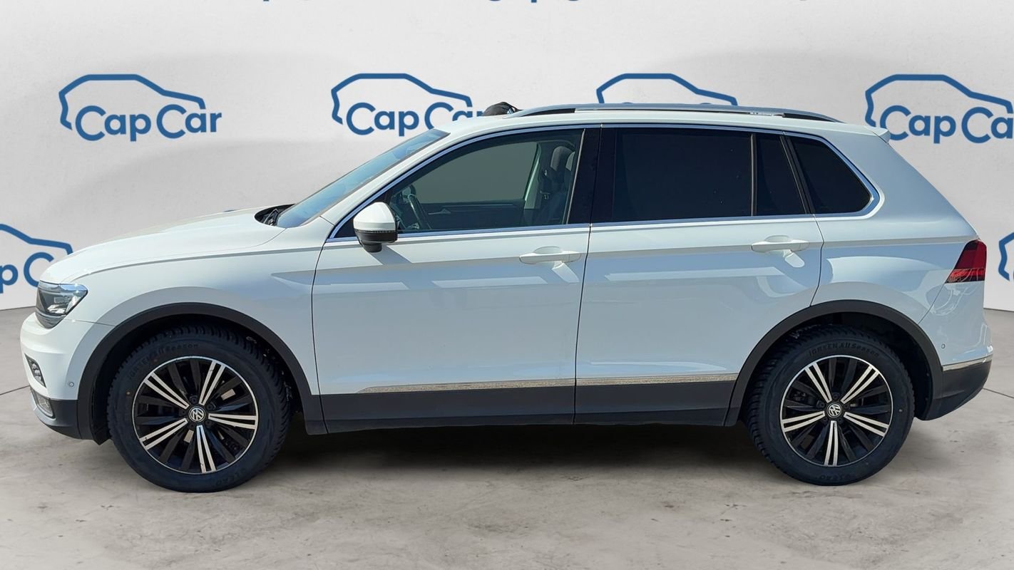 Volkswagen Tiguan - Photo 2