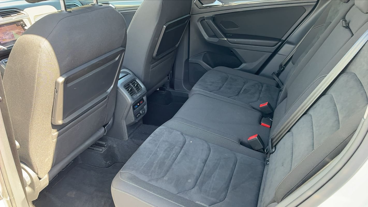 Volkswagen Tiguan - Photo 9