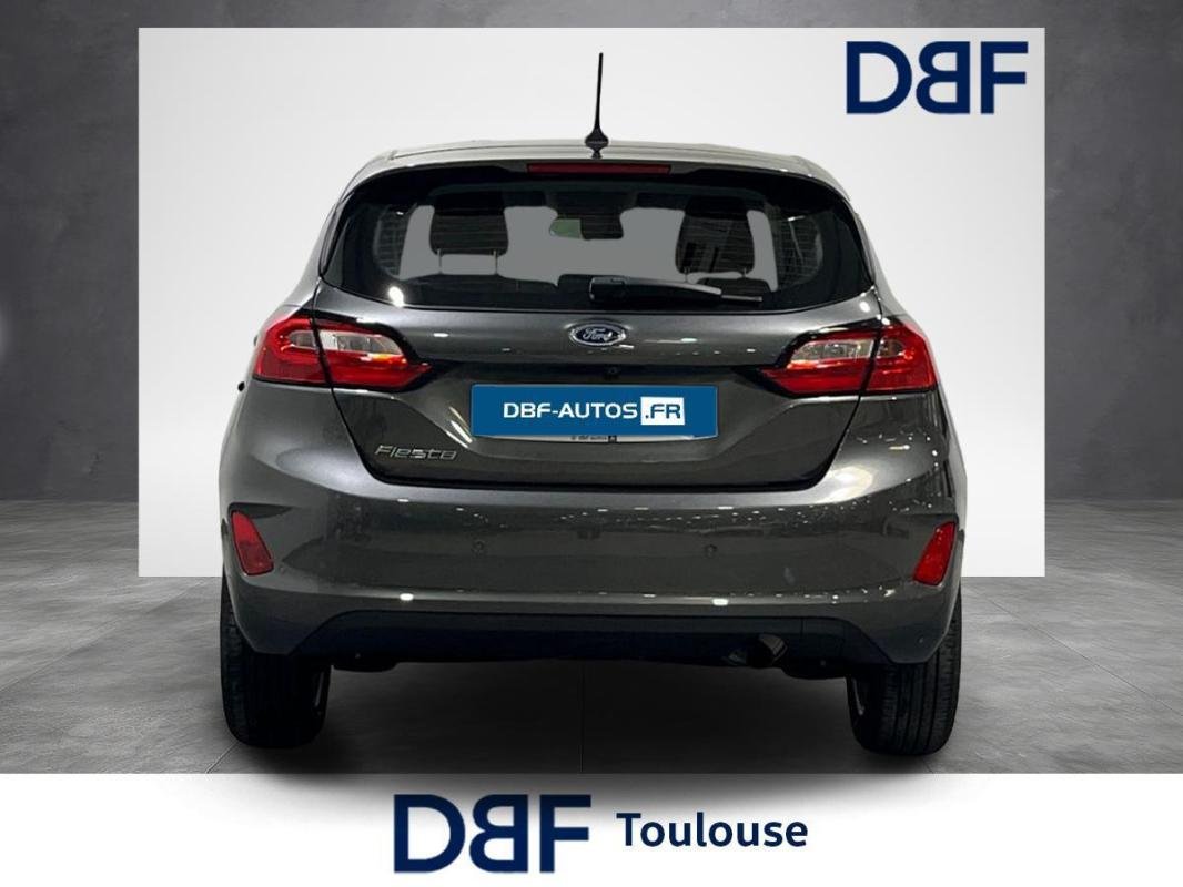 Ford Fiesta - Photo 4