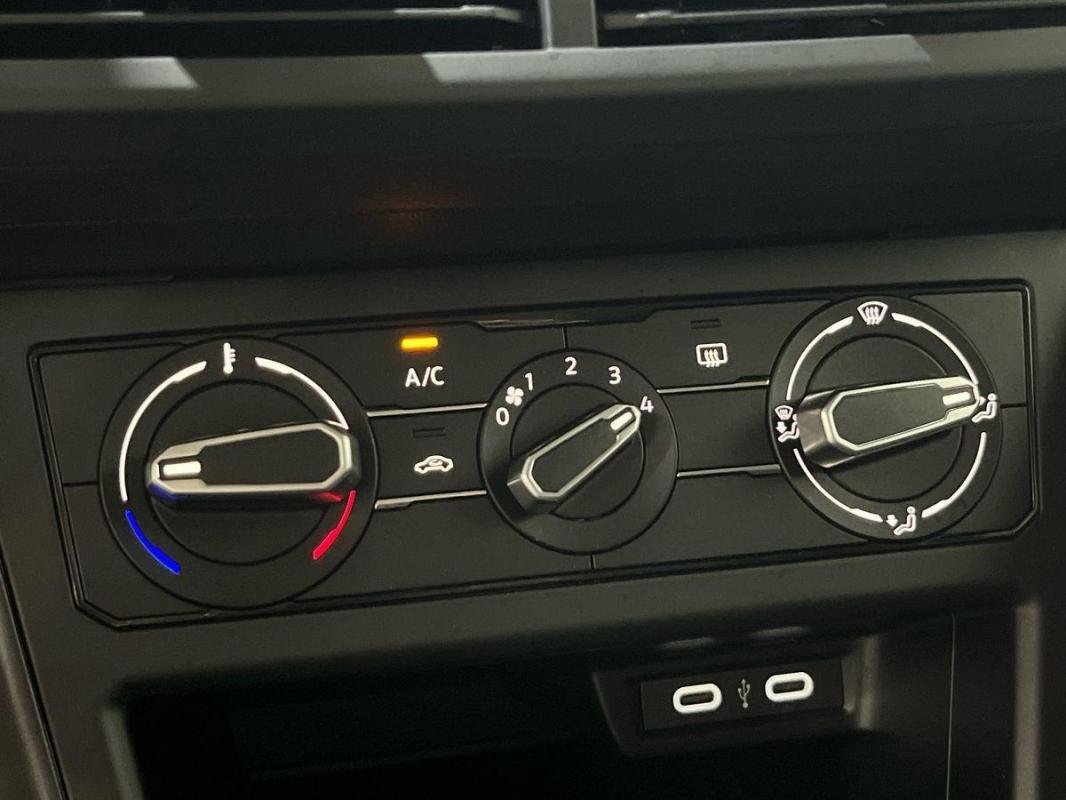 Volkswagen Polo - Photo 19