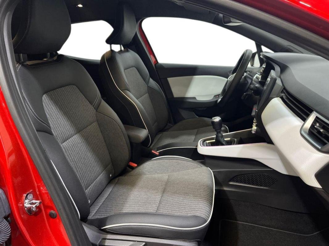 Renault Clio - Photo 13