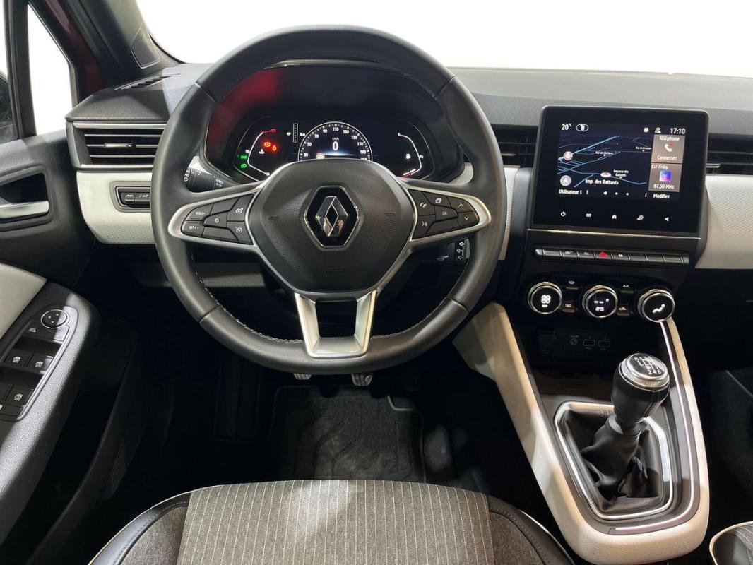 Renault Clio - Photo 24