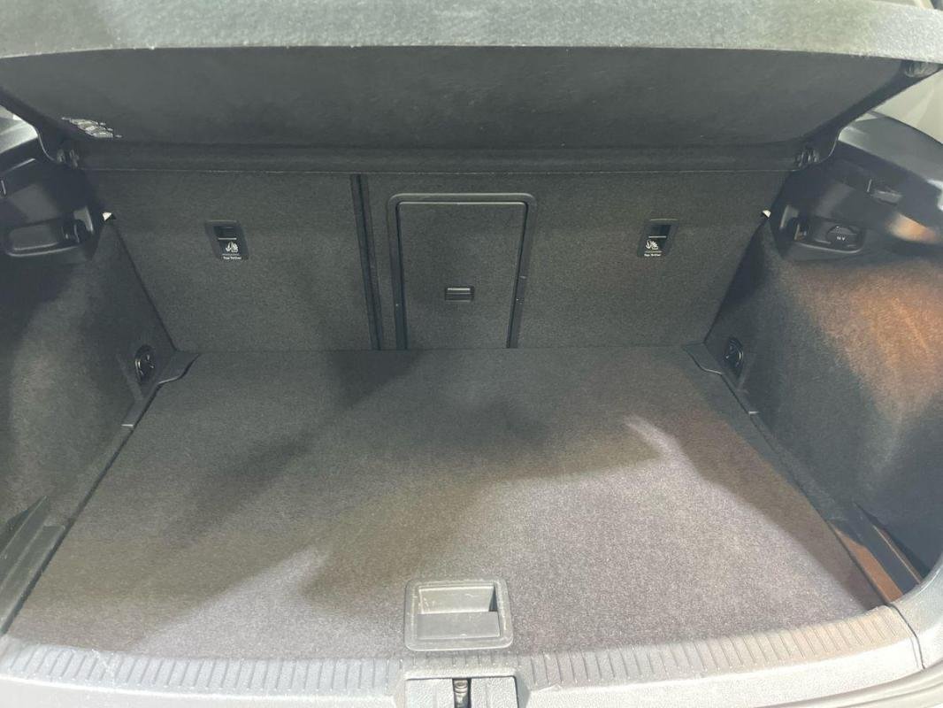 Volkswagen Golf - Photo 31