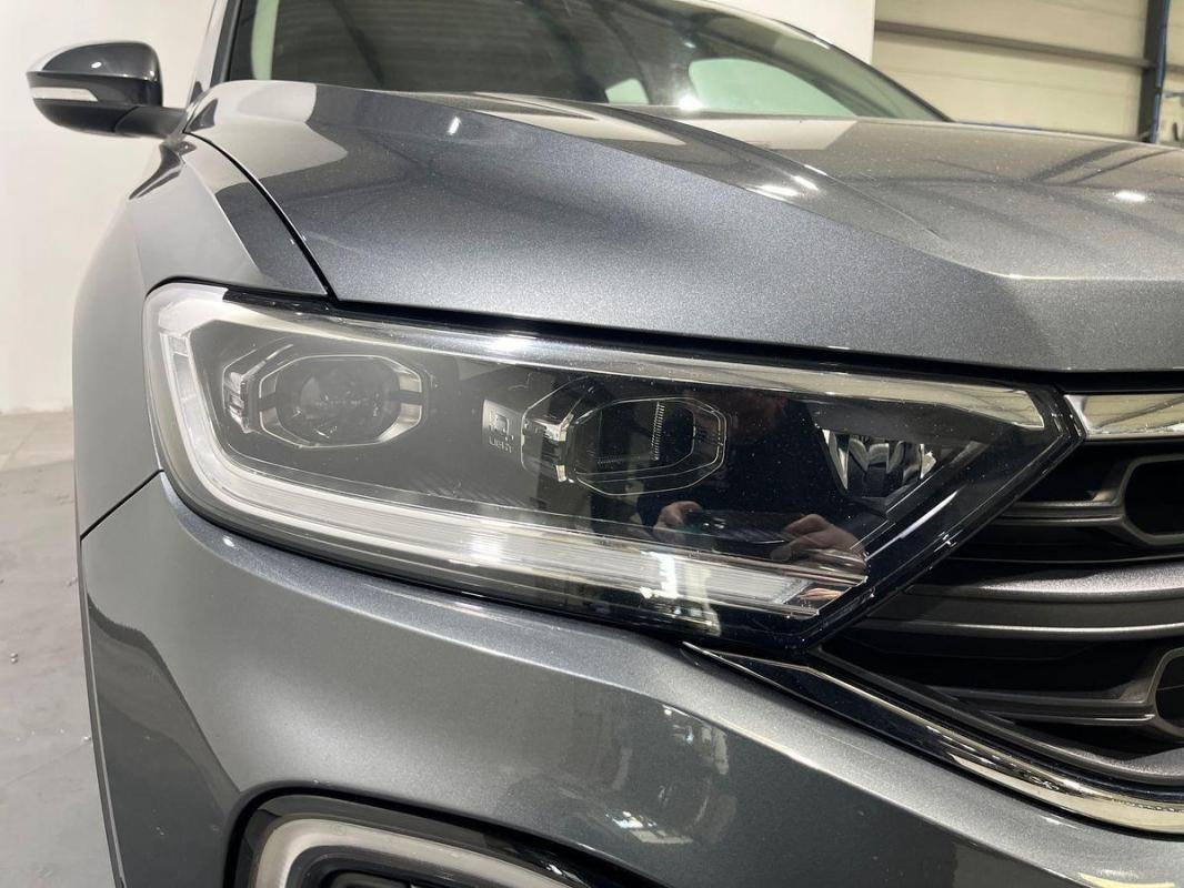 Volkswagen T-Roc - Photo 25