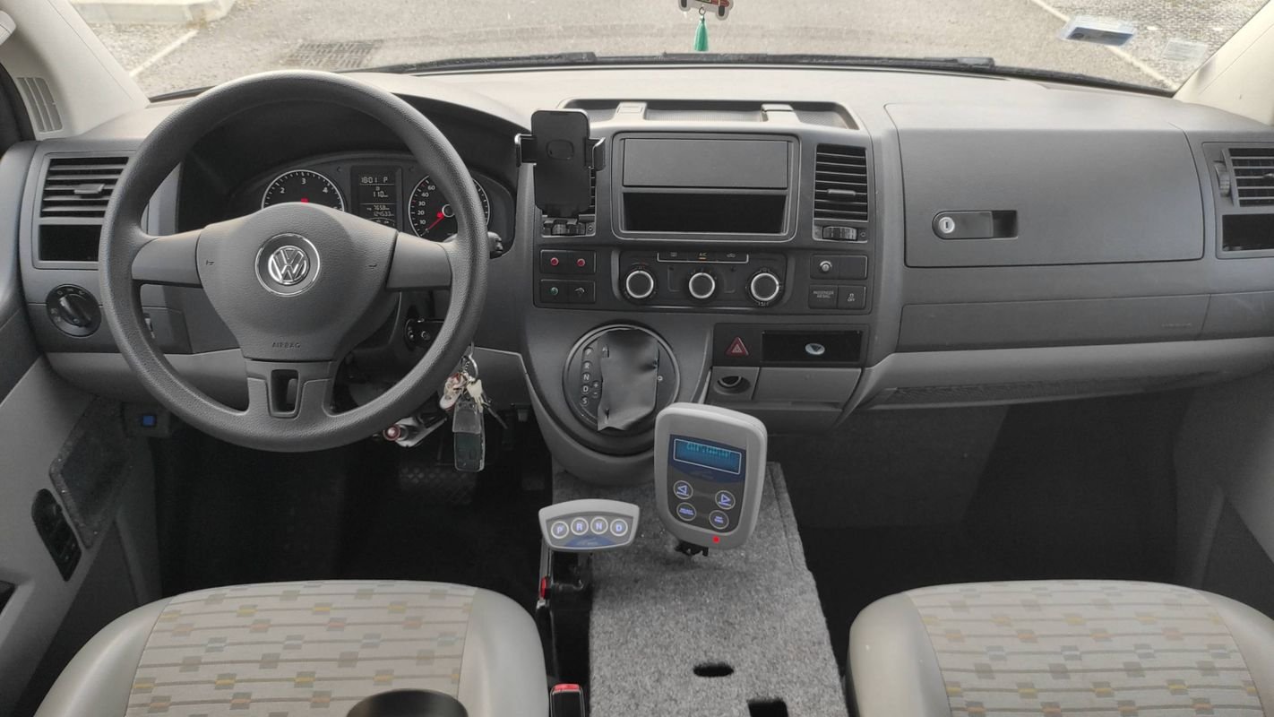 Volkswagen Transporter - Photo 11
