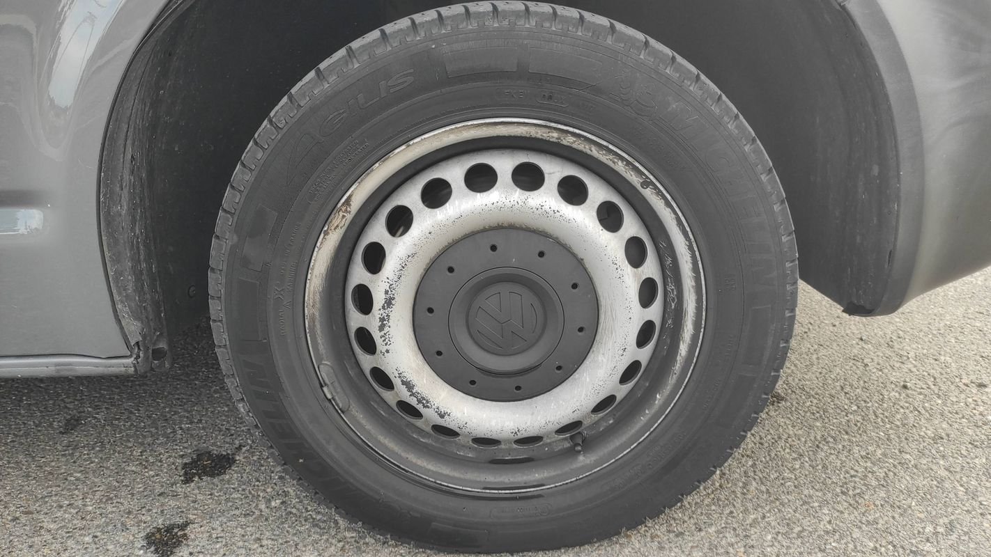 Volkswagen Transporter - Photo 17