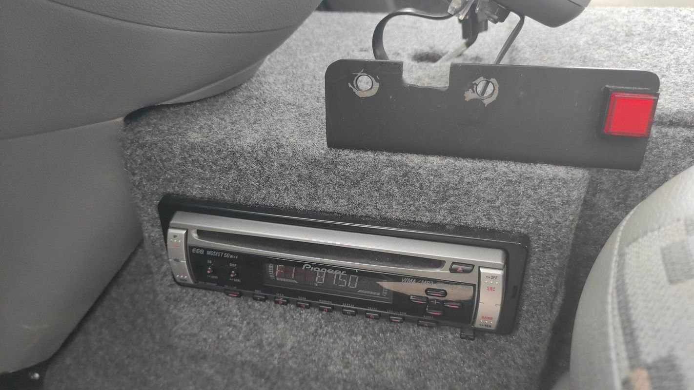 Volkswagen Transporter - Photo 29