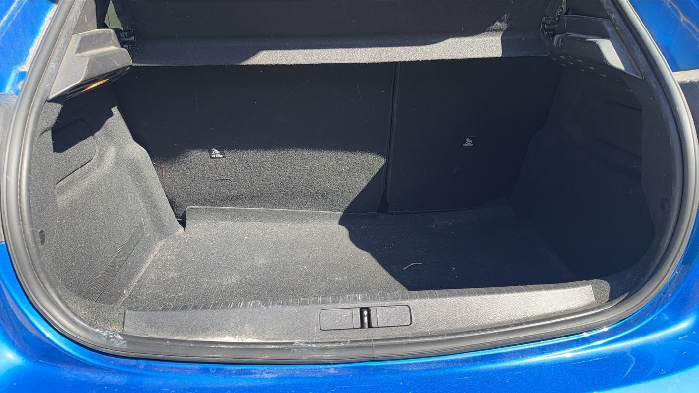 Peugeot 208 - Photo 14