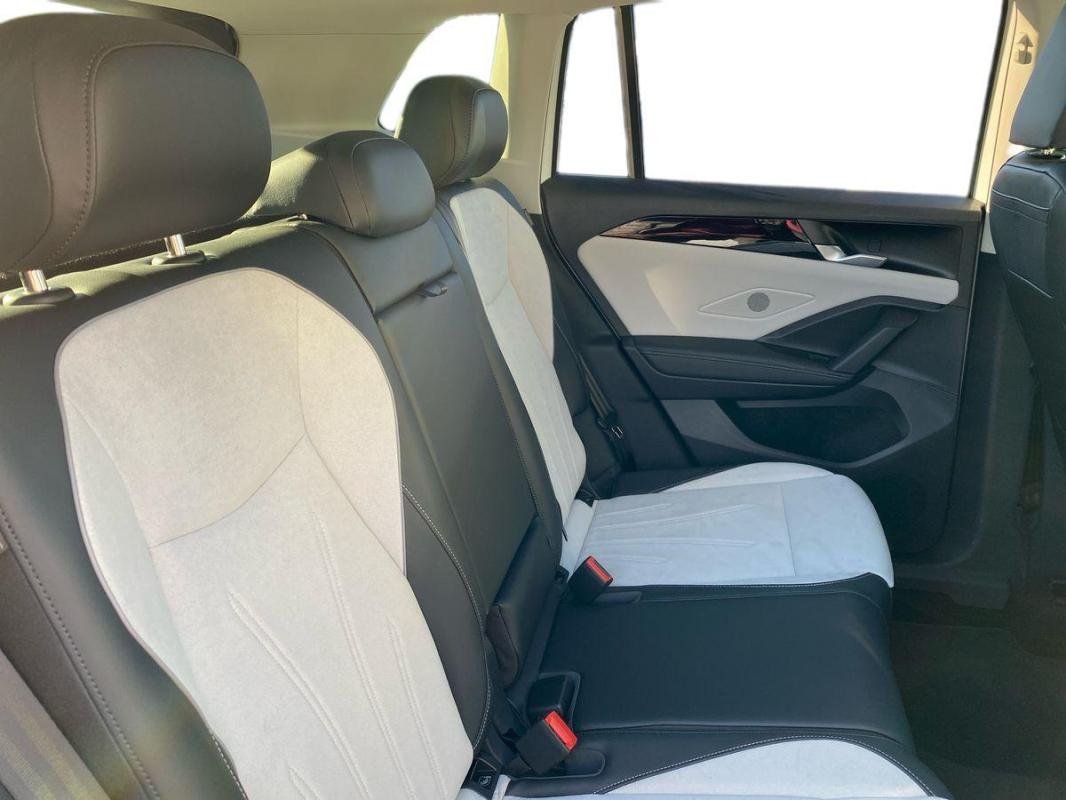 Volkswagen Tiguan - Photo 23