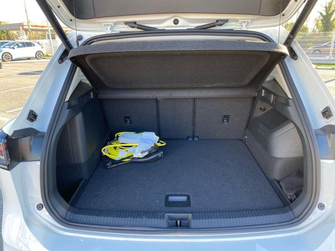 Volkswagen Tiguan - Photo 31