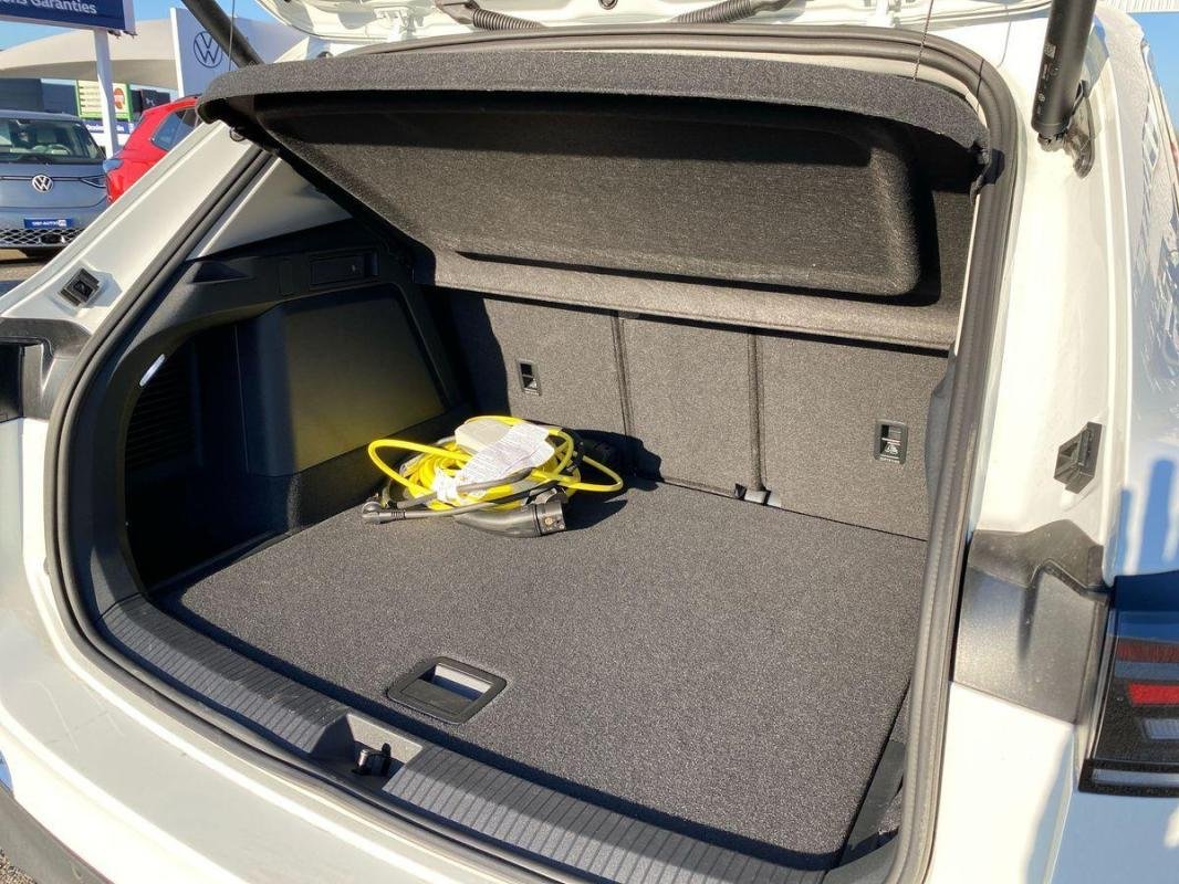 Volkswagen Tiguan - Photo 32