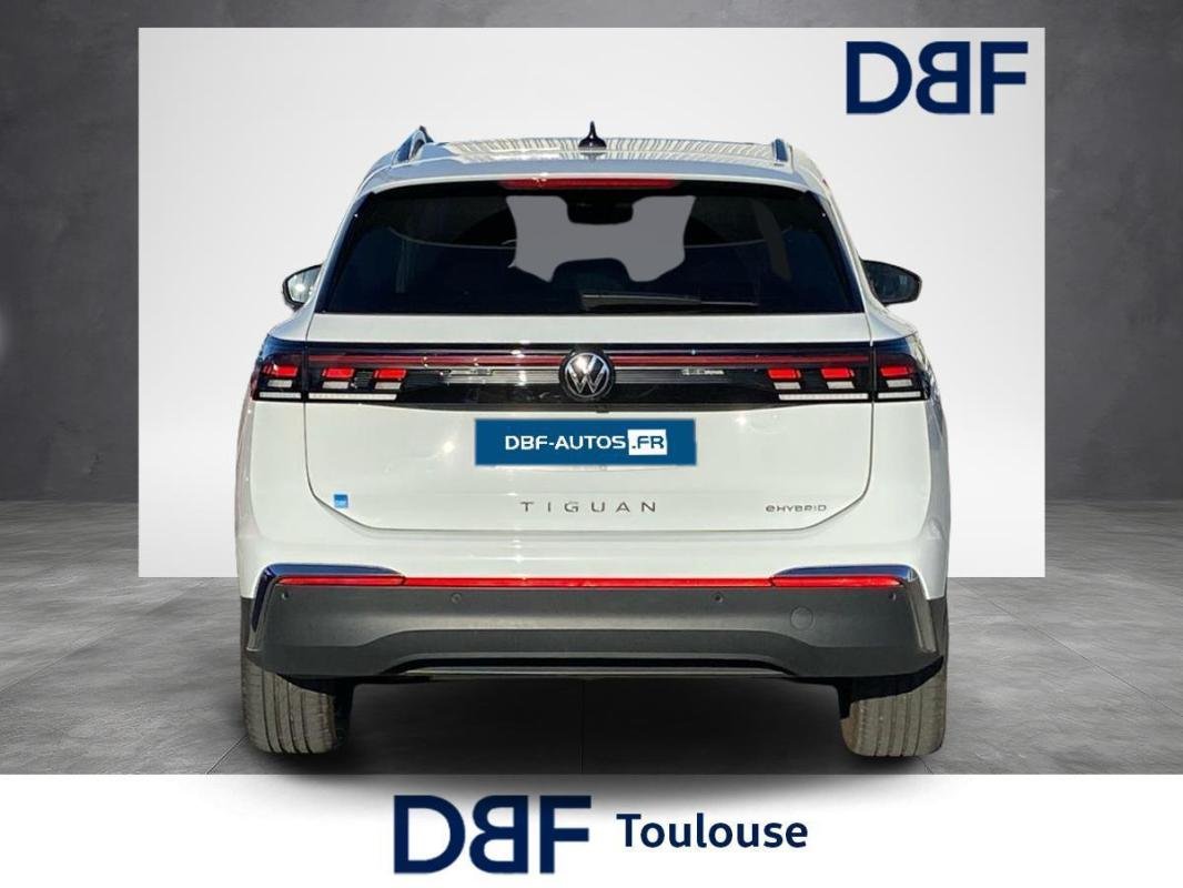 Volkswagen Tiguan - Photo 4