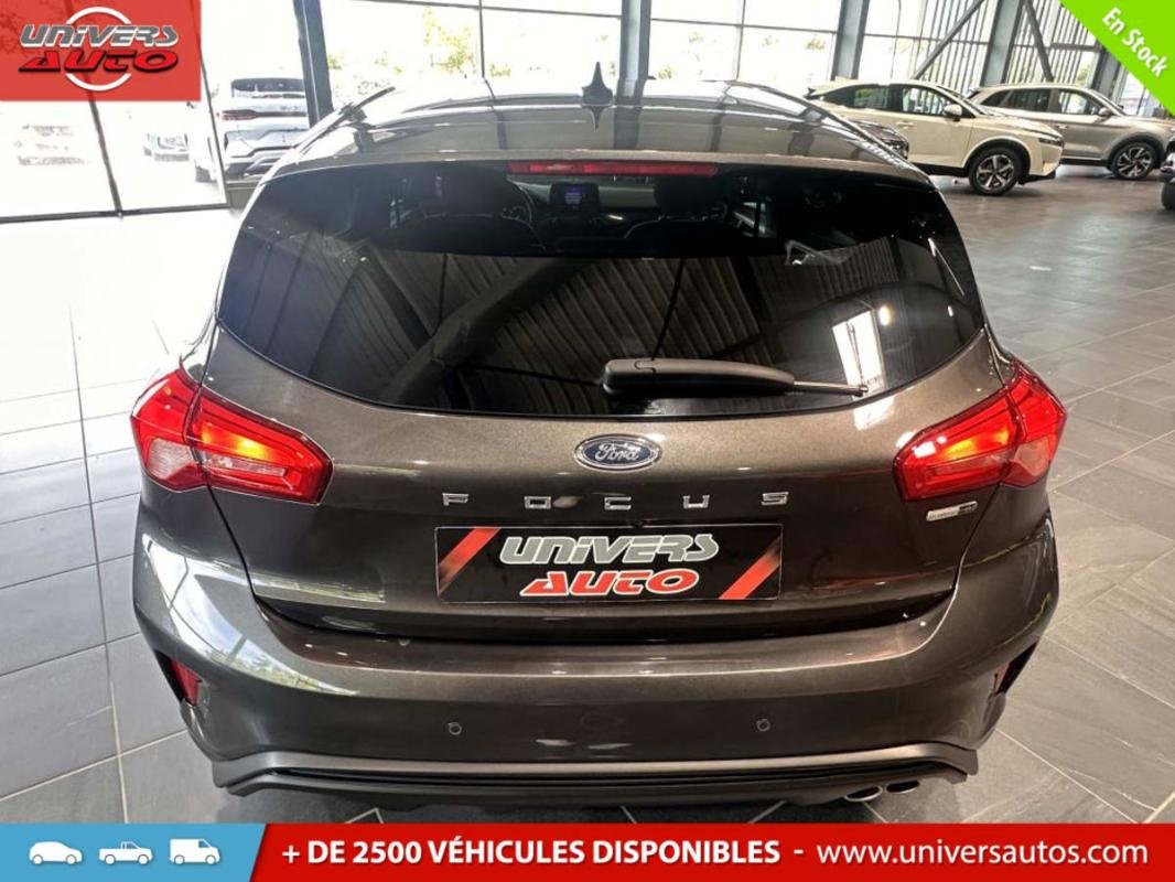 Ford Focus - Photo 5