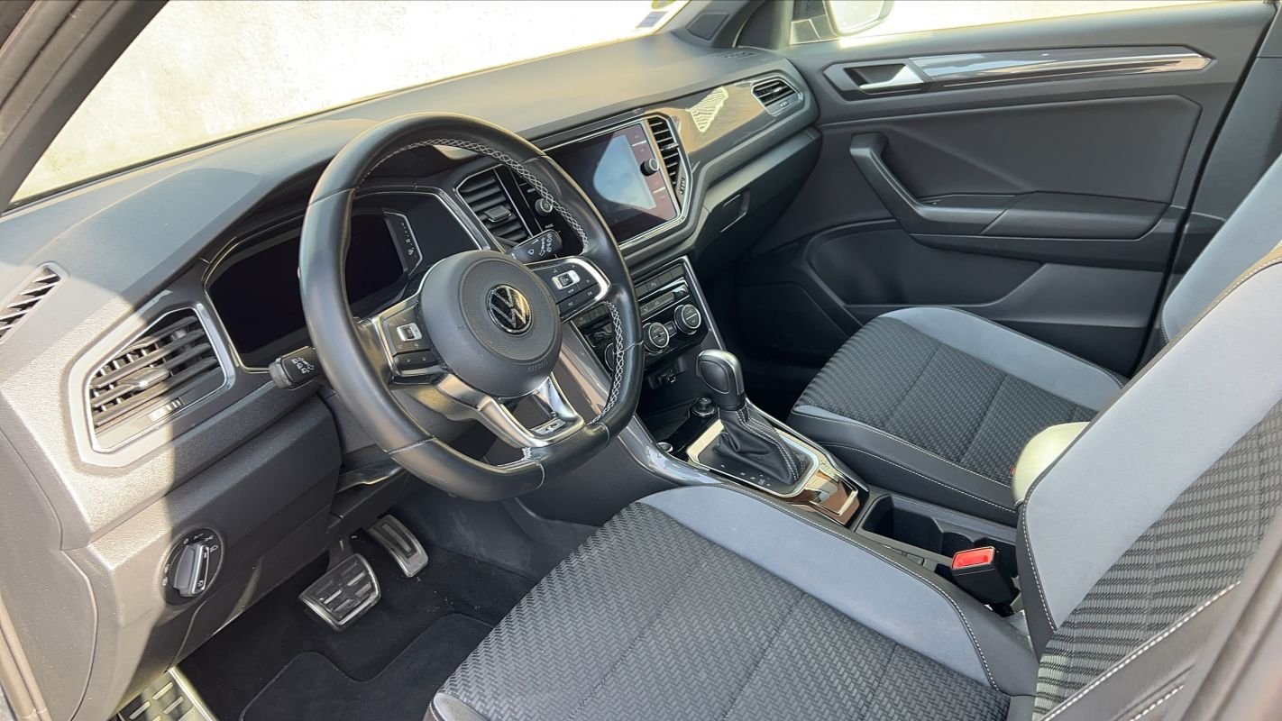 Volkswagen T-Roc - Photo 8