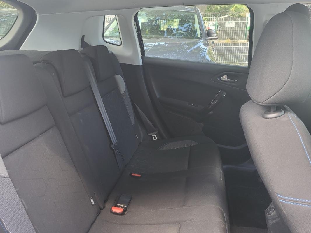 Peugeot 2008 - Photo 7