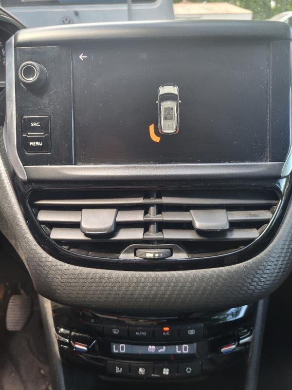 Peugeot 2008 - Photo 9