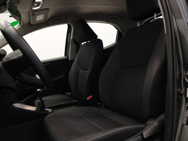 Toyota Yaris - Photo 15