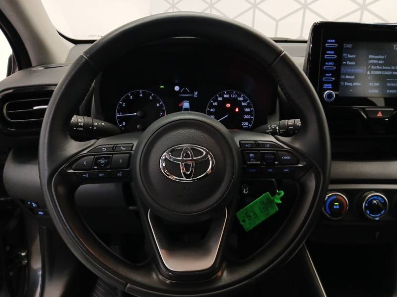 Toyota Yaris - Photo 16