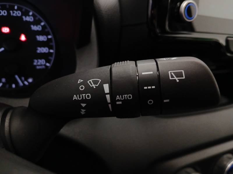 Toyota Yaris - Photo 19