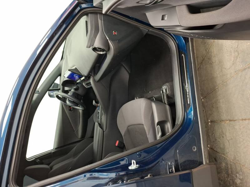 Toyota C-HR - Photo 12