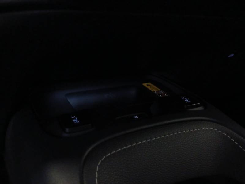 Toyota Corolla - Photo 24