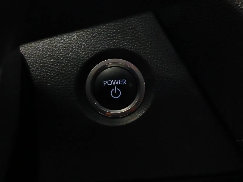Toyota Corolla - Photo 28