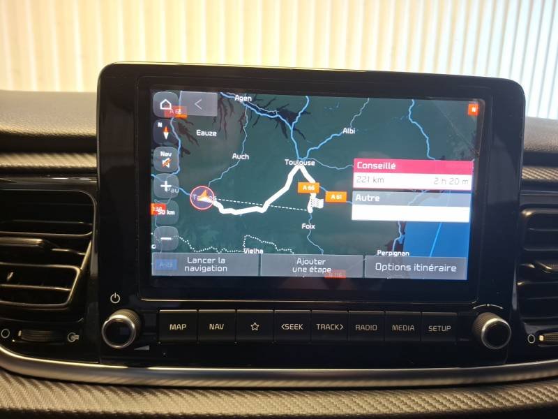 Kia Rio - Photo 20