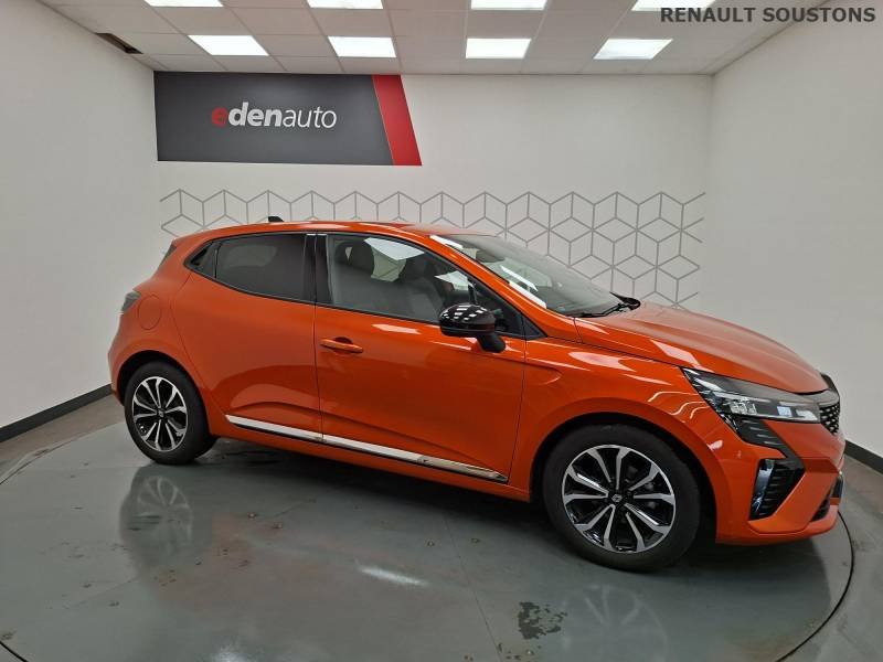 Renault Clio - Photo 16