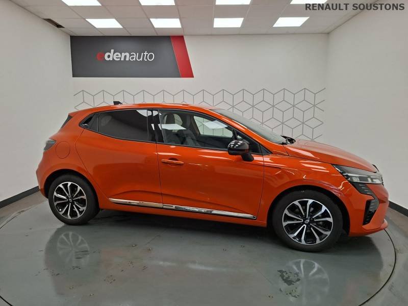 Renault Clio - Photo 17