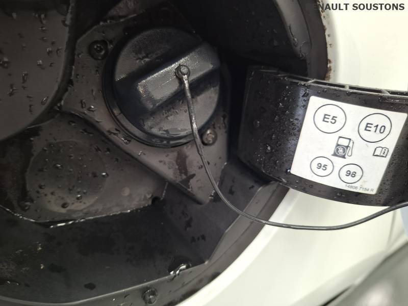 Renault Clio - Photo 23