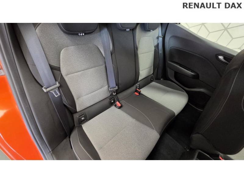 Renault Clio - Photo 18