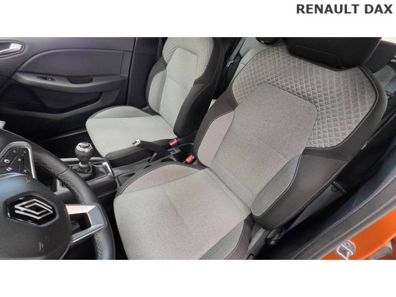 Renault Clio - Photo 26