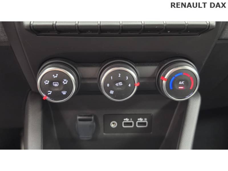 Renault Clio - Photo 31
