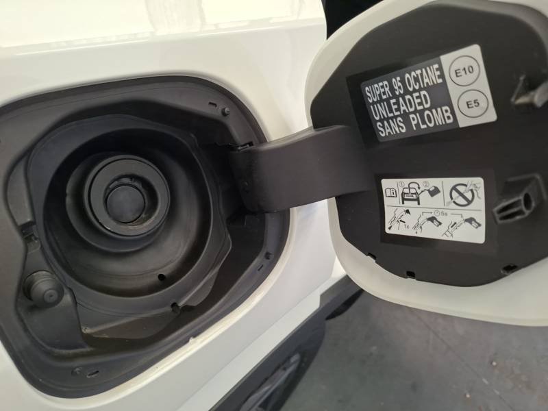 Nissan Qashqai - Photo 17
