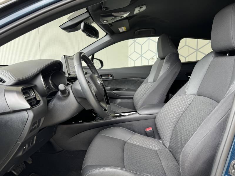 Toyota C-HR - Photo 12