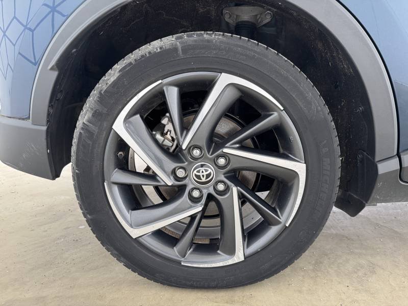 Toyota C-HR - Photo 8