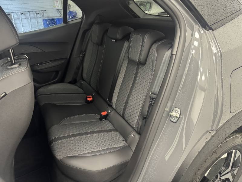 Peugeot 2008 - Photo 12