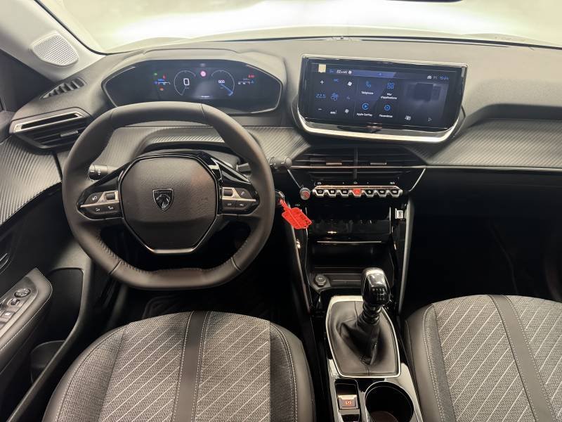Peugeot 208 - Photo 26
