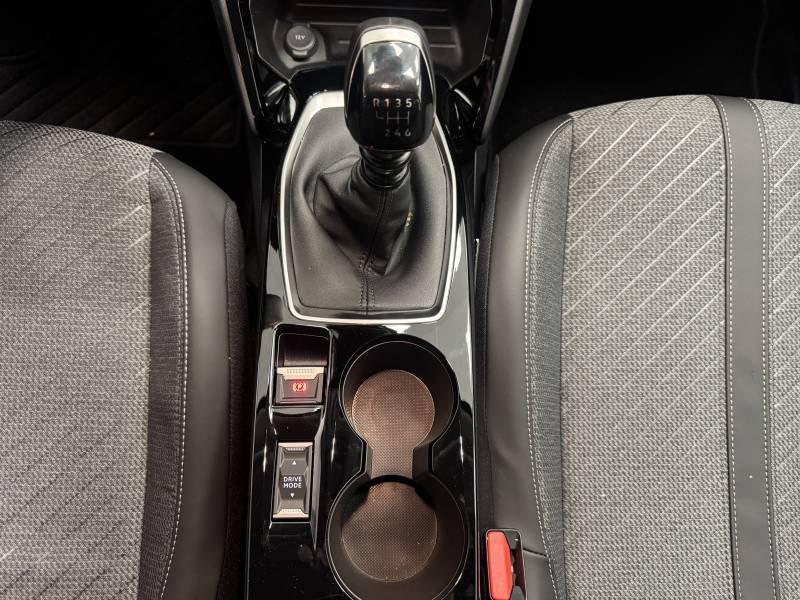 Peugeot 208 - Photo 29