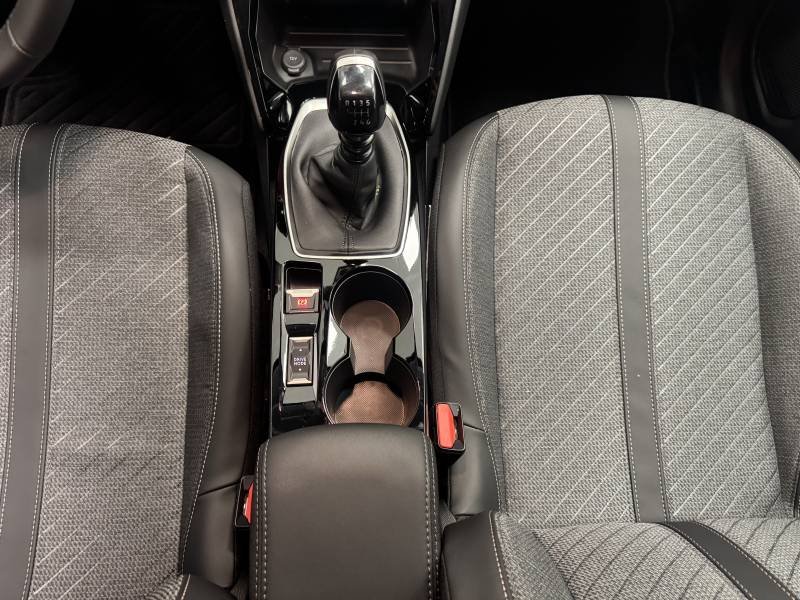 Peugeot 208 - Photo 33