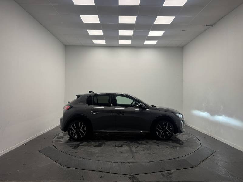 Peugeot 208 - Photo 6