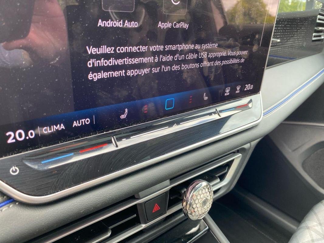 Volkswagen Tiguan - Photo 23