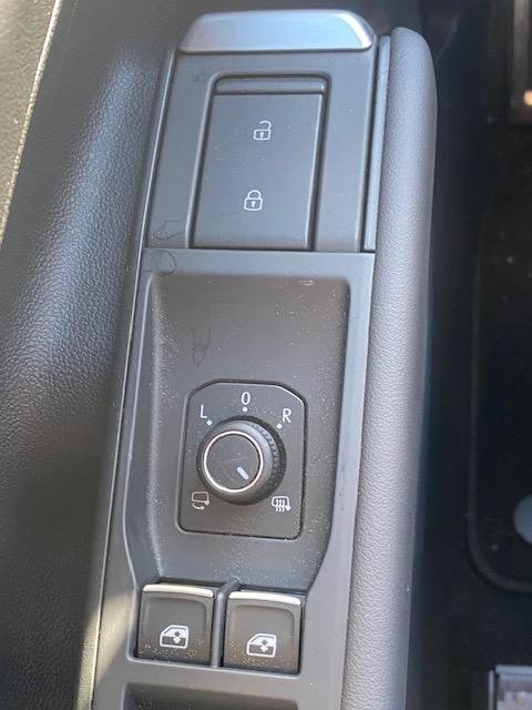 Volkswagen T-Roc - Photo 21