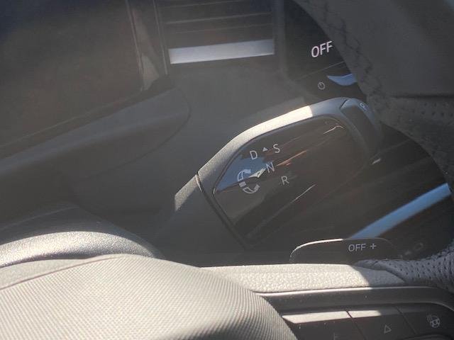 Volkswagen T-Roc - Photo 26