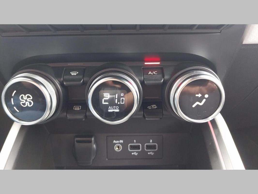 Renault Clio - Photo 22