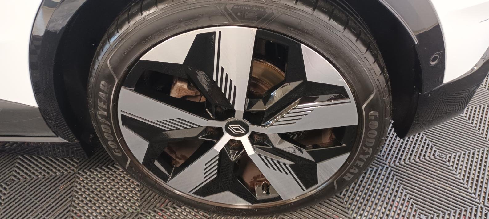 Renault Mégane E-TECH - Photo 12
