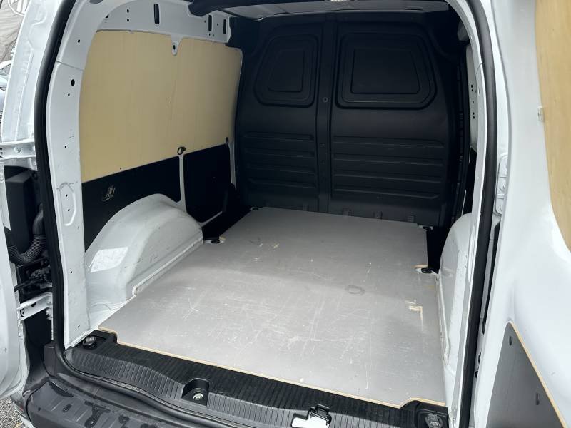 Nissan Townstar - Photo 14