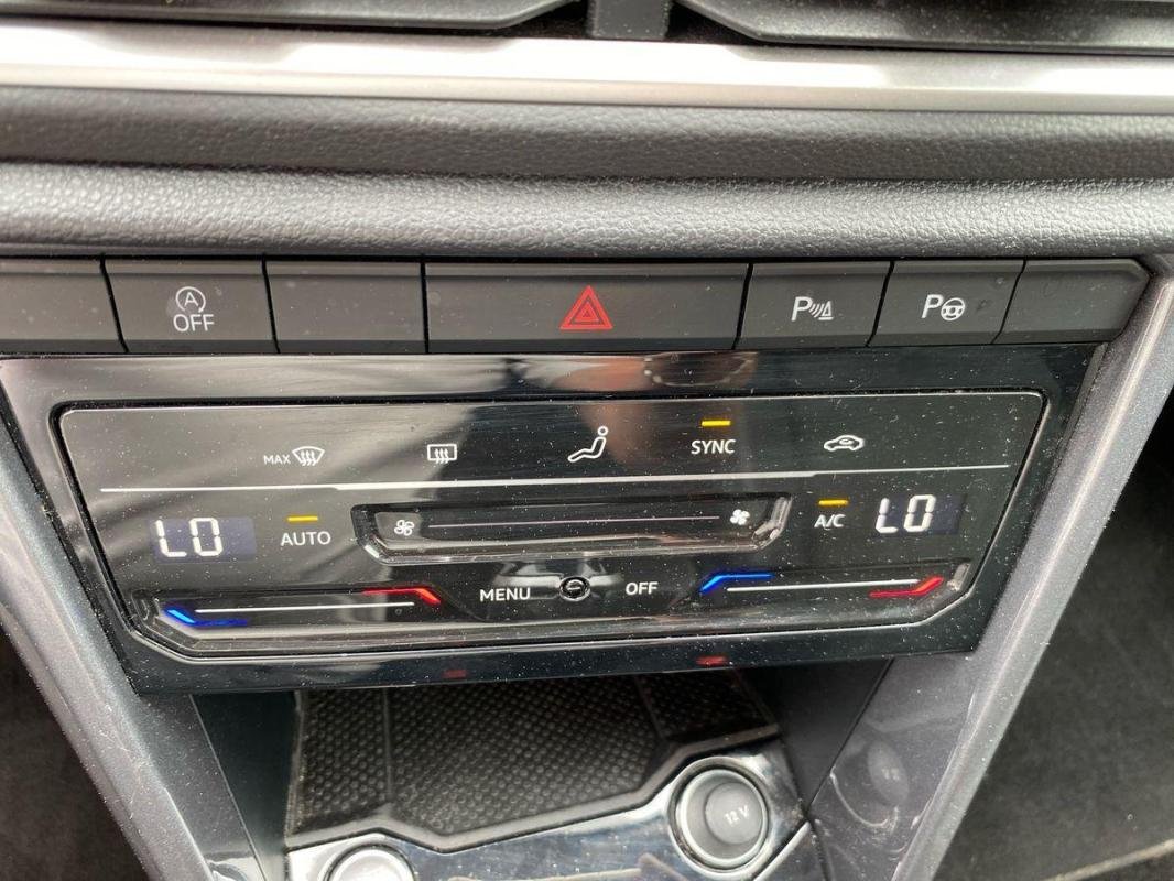 Volkswagen T-Roc - Photo 19