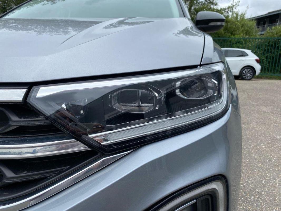 Volkswagen T-Roc - Photo 25